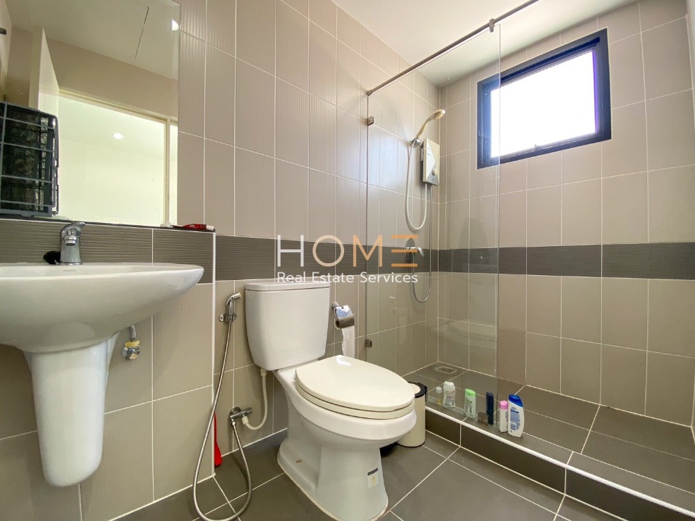 ขายทาวน์โฮมปิ่นเกล้า จรัญสนิทวงศ์ : แปลงมุม ดีลพิเศษ 🔥 บ้านกลางเมือง ปิ่นเกล้า - จรัญ / 3 ห้องนอน (ขาย), Baan Klang Muang Pinklao - Charan / 3 Bedrooms (SALE) BALL177