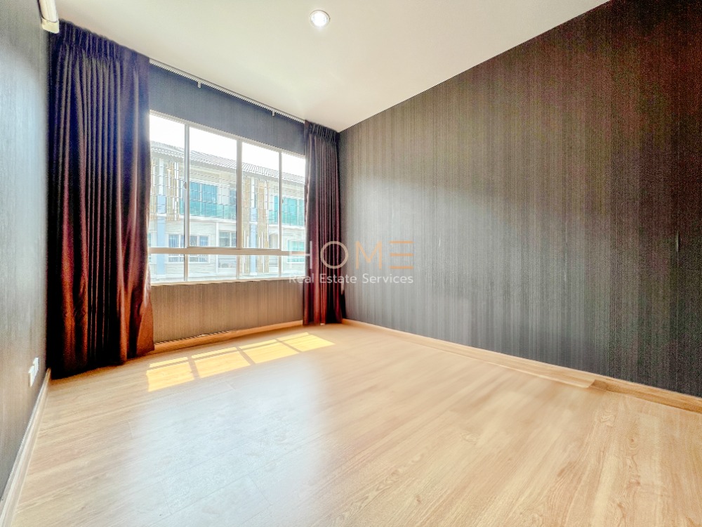 For SaleTownhomeChaengwatana, Muangthong : Near Impact Muang Thong Thani ✨ Townhome The Plant City Chaengwattana / 3 bedrooms (for sale), The Plant Citi Chaengwatthana / Townhome 3 Bedrooms (FOR SALE) BALL105