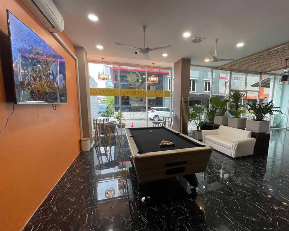 For SaleShop HousePhuket : 5-storey, 3-unit commercial building near Patong Beach