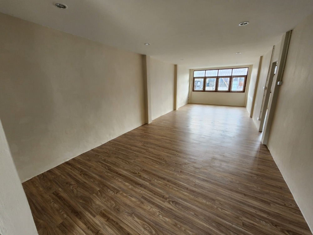 For SaleShop HousePinklao, Charansanitwong : For Sale! : Commecial Buliding 3 storey, 2 unit shophouse, Charansanitwong 25, 3 bedrooms, 3 bathrooms, usable area 330 sqm.