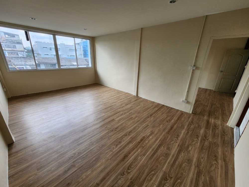 For SaleShop HousePinklao, Charansanitwong : For Sale! : Commecial Buliding 3 storey, 2 unit shophouse, Charansanitwong 25, 3 bedrooms, 3 bathrooms, usable area 330 sqm.