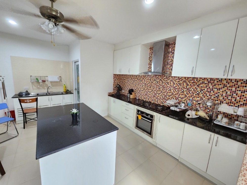 ให้เช่าบ้านพระราม 5 ราชพฤกษ์ บางกรวย : ให้เช่า บ้านเดี่ยว The Plant ราชพฤกษ์ แปลงริม พื้นที่เยอะ ติดคลับเฮ้าส์  3 ห้องนอน 3 ห้องน้ำ