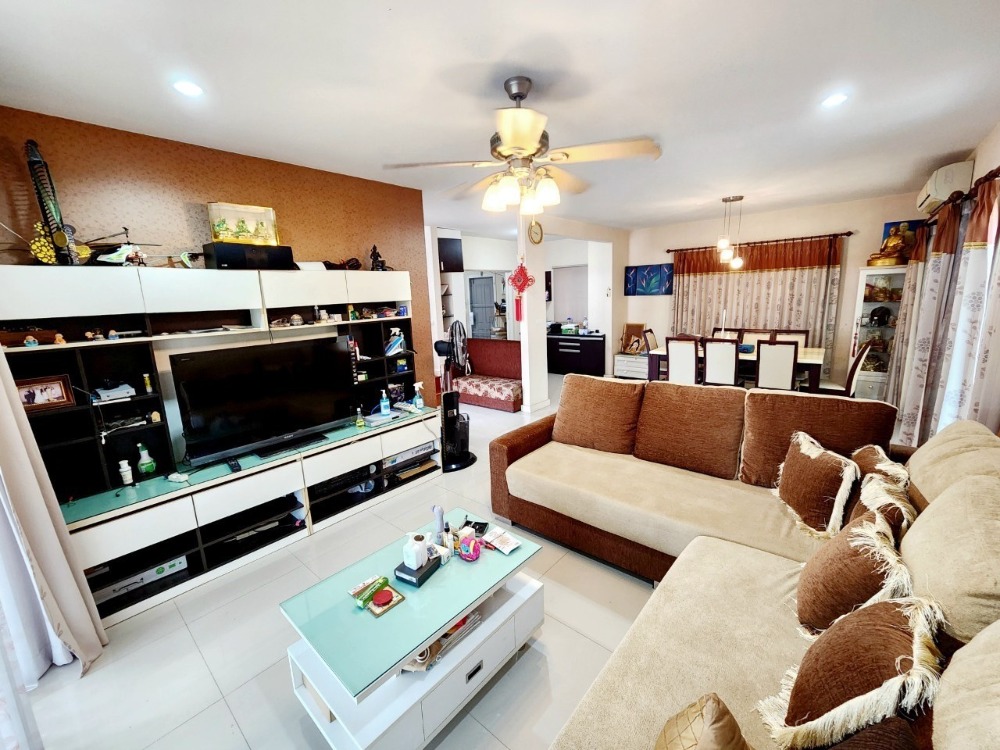 ให้เช่าบ้านพระราม 5 ราชพฤกษ์ บางกรวย : ให้เช่า บ้านเดี่ยว The Plant ราชพฤกษ์ แปลงริม พื้นที่เยอะ ติดคลับเฮ้าส์  3 ห้องนอน 3 ห้องน้ำ