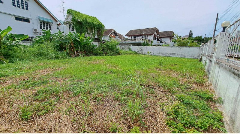 For SaleLandPinklao, Charansanitwong : Land for sale in the Phanu Villa project, a beautiful plot of land in the Pinklao area.