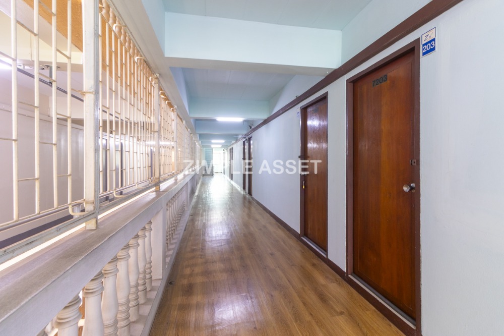 ให้เช่านวมินทร์ รามอินทรา : Line: @zimple_asset อพาร์ทเมนท์ย่านรามอินทรา ใกล้แฟชั่นไอส์แลนด์ ห้องตกแต่งพร้อมเฟอร์นิเจอร์ สามารถเข้าอยู่ได้เลย บรรยากาศเงียบสงบ ราคาไม่แพง มีที่จอดรถ ไม่ไกลจากBTSคู้บอน รับทั้งห้องพักรายวันและรายเดือน