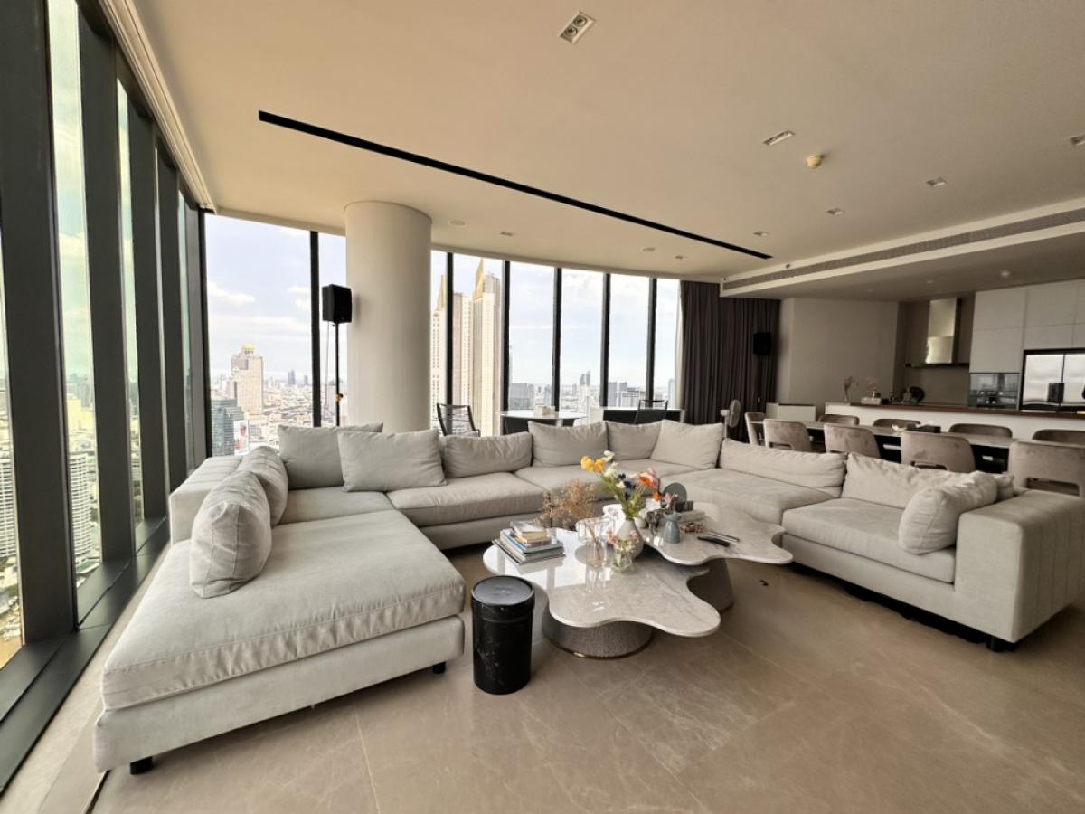 ให้เช่าคอนโดวงเวียนใหญ่ เจริญนคร : ให้เช่า Banyan Tree Residences 3 ห้องนอน 4 ห้องน้ำ+ Maid room พร้อมอยู่ THB 299,999