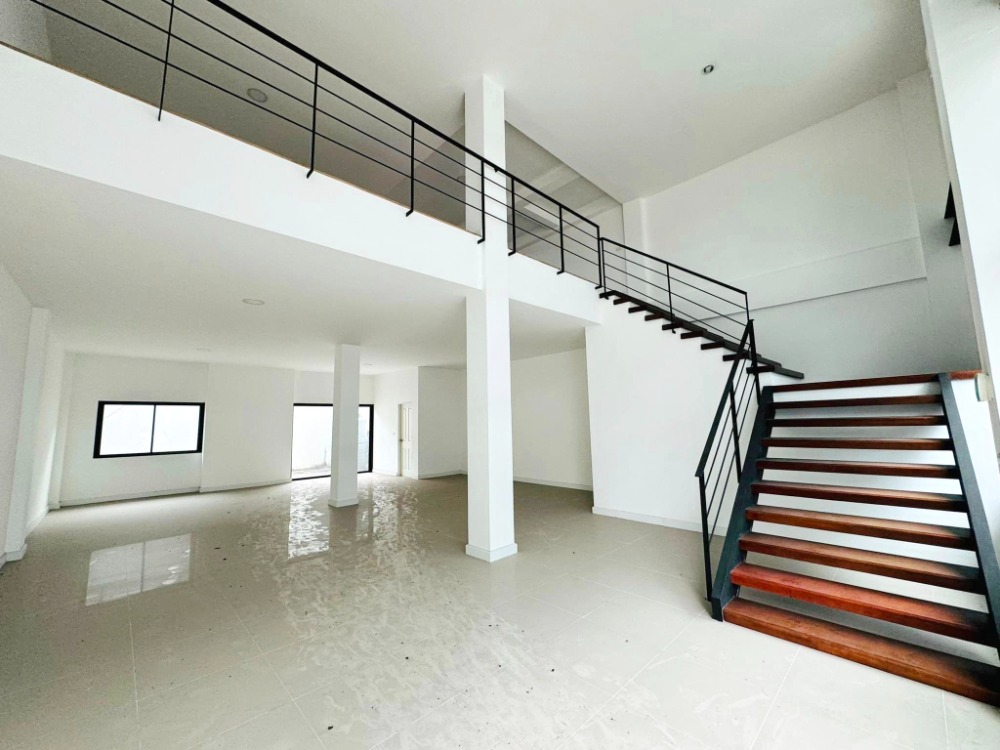 For RentHome OfficeKaset Nawamin,Ladplakao : H0390😊 For RENT For rent, 5-storey home office, 🚪5 bedrooms🚄🏢Kaset-Nawamin🔔House area: 23.00 sq.wa.🔔Usable area: 452.00 sq.m.💲Rent: 80,000฿📞O99-5919653,O65-9423251✅LineID:@sureresidence