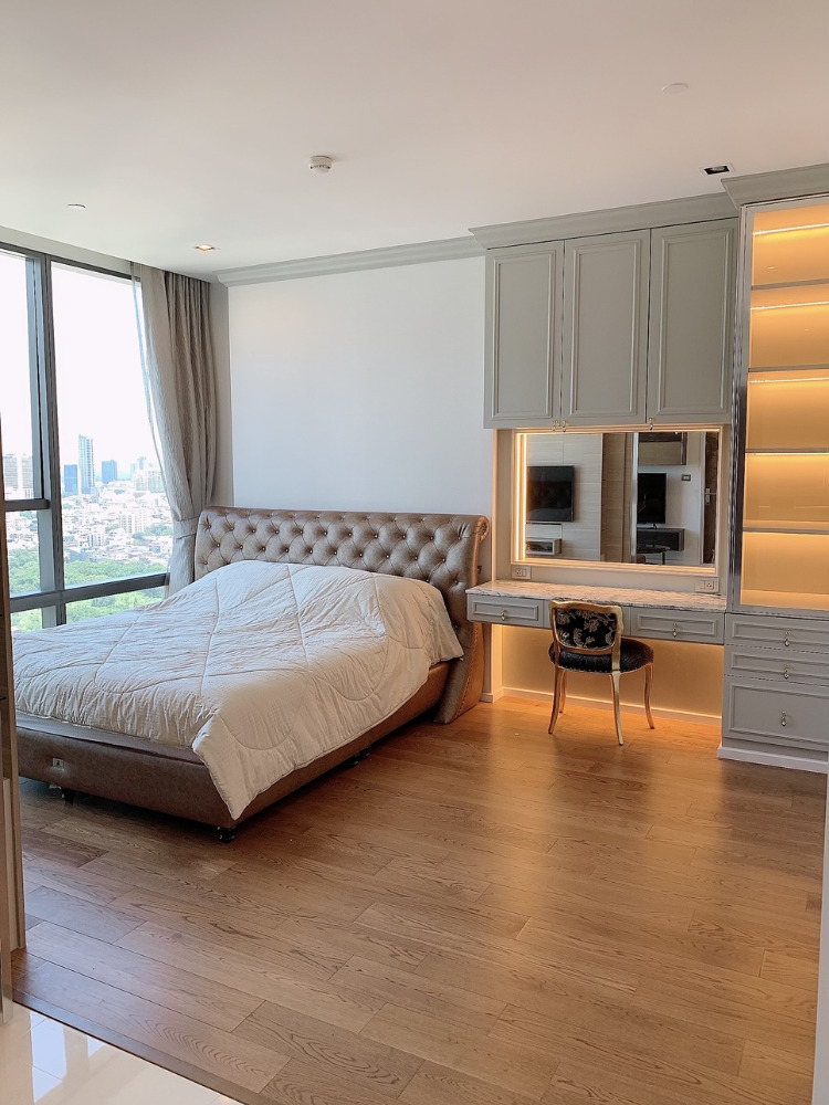 ขายคอนโดสาทร นราธิวาส : The Bangkok Sathorn  ขายราคาต่ำกว่าโครงการ