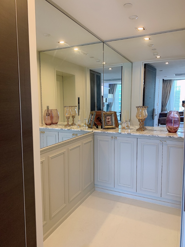 ขายคอนโดสาทร นราธิวาส : The Bangkok Sathorn  ขายราคาต่ำกว่าโครงการ