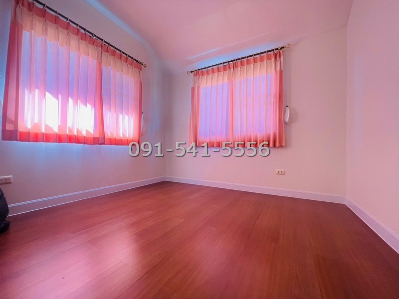 For SaleHousePathum Thani,Rangsit, Thammasat : 2-story detached house for sale, Prueklada Rangsit, Khlong 4, area 51 sq m, 3 bedrooms, 2 bathrooms, newly renovated, front of the house faces south.