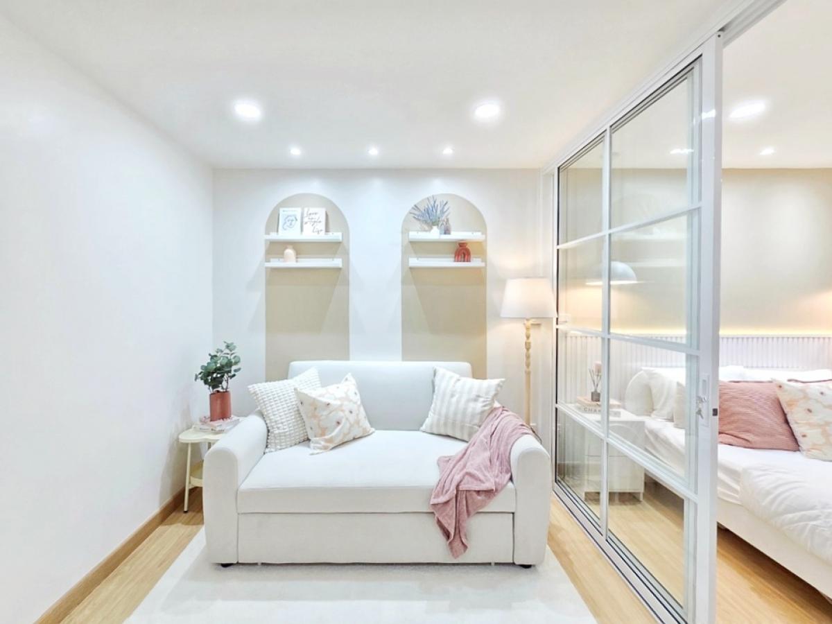 ขายคอนโดบางนา แบริ่ง ลาซาล : 🎁คอนโด Regent home 7/1 เเต่งเสร็จพร้อมอยู่ ห้องน่ารักมาก🧸