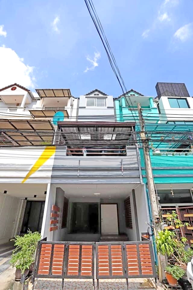 For SaleTownhomeRamkhamhaeng, Hua Mak : CB006♚ Townhome for sale 5 bedrooms in Town ∞099-5919653,065-9423251▚Line@surreside