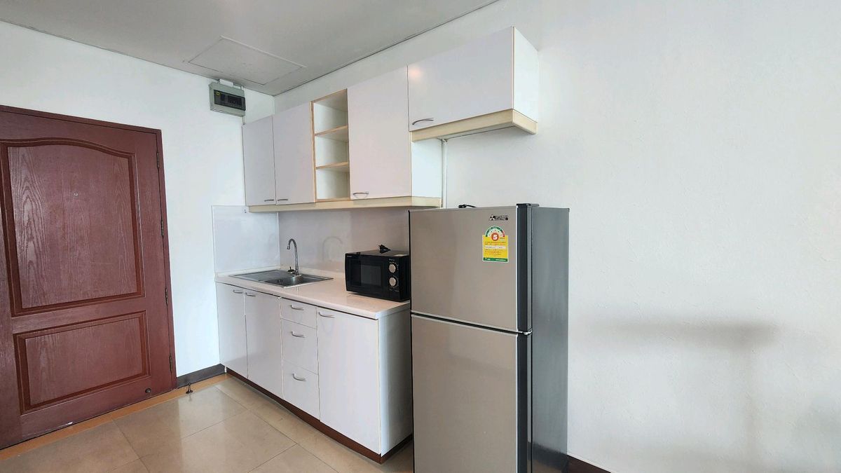 ให้เช่าคอนโดคลองเตย กล้วยน้ำไท : Lumpini Park View | ให้เช่าห้องสตูดิโอ หันทิศใต้ วิวดี เงียบสงบ ใกล้จุฬา ติด MRT ลุมพินี ทางออกที่ 1 ตรงข้าม One Bangkok