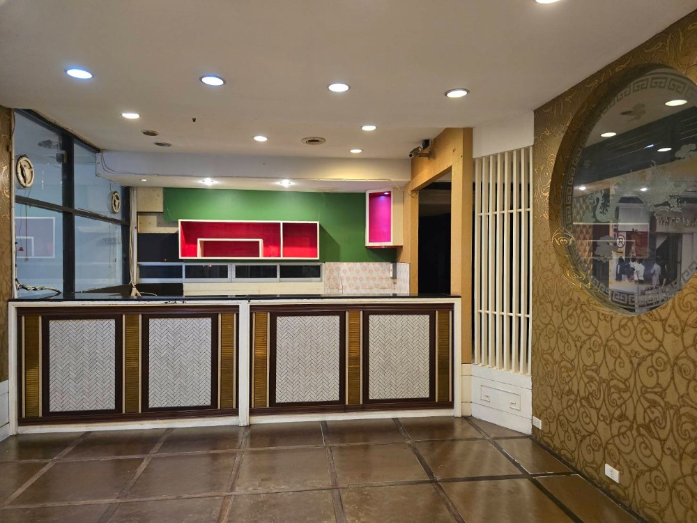 ให้เช่าร้านค้า/ตลาดนัดสีลม ศาลาแดง บางรัก : ร้านอาหารให้เช่า ใจกลางสีลม/สาทร กรุงเทพฯ