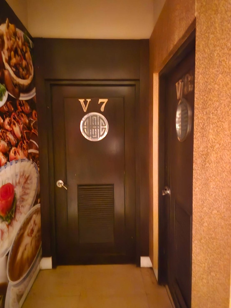 ให้เช่าร้านค้า/ตลาดนัดสีลม ศาลาแดง บางรัก : ร้านอาหารให้เช่า ใจกลางสีลม/สาทร กรุงเทพฯ