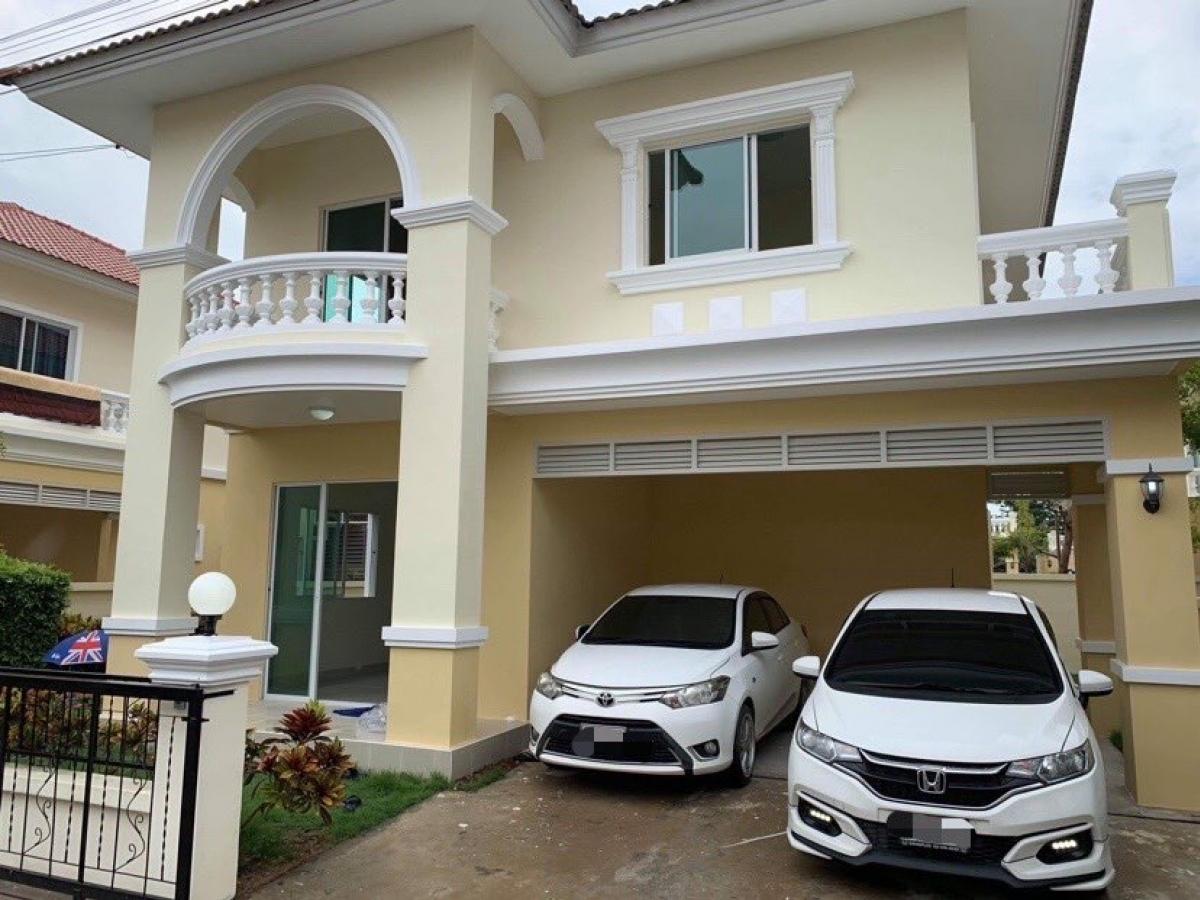 For SaleHouseBangna, Bearing, Lasalle : 🏠Single house 🛌3 bedrooms 🚽3 bathrooms Niran Ville Village 12, Bang Chalong Subdistrict, Bang Phli District, Samut Prakan Province Number of bedrooms: 3 Number of bathrooms: 3 bathrooms Number of parking spaces: 2 cars Number of floors: 2 floors Land area
