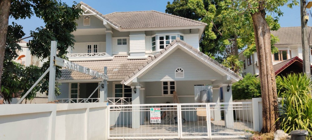 ขายบ้านมีนบุรี-ร่มเกล้า : ขาย บ้านสวย หลังริม 76​ ตรว.รีโนเวทใหม่ทั้งหลัง สไตล์​มินิมอล​ หมู่บ้าน ณ บุรี  ถ.สุเหร่า​คลองหนึ่ง​  
