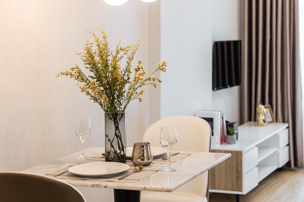 ขายคอนโดอารีย์ อนุสาวรีย์ : ห้องรีโนเวทใหม่! Pet friendly พร้อมอยู่  ติดอนุสาวรีย์ชัยสมรภูมิ  ติดห้างเซ็นเตอร์วัน ห้องมุม Maestro07