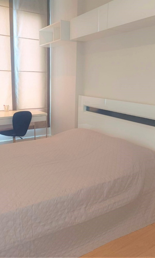 ขายคอนโดลาดพร้าว เซ็นทรัลลาดพร้าว : S-EQX101  ขายคอนโด อีควิน็อกซ์ พหล-วิภา, ชั้น 34 วิวเมือง 31.4 ตรม. 4 ล้าน 064-959-8900