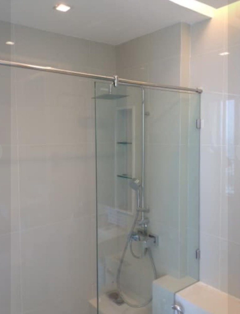 ขายคอนโดลาดพร้าว เซ็นทรัลลาดพร้าว : S-EQX101  ขายคอนโด อีควิน็อกซ์ พหล-วิภา, ชั้น 34 วิวเมือง 31.4 ตรม. 4 ล้าน 064-959-8900