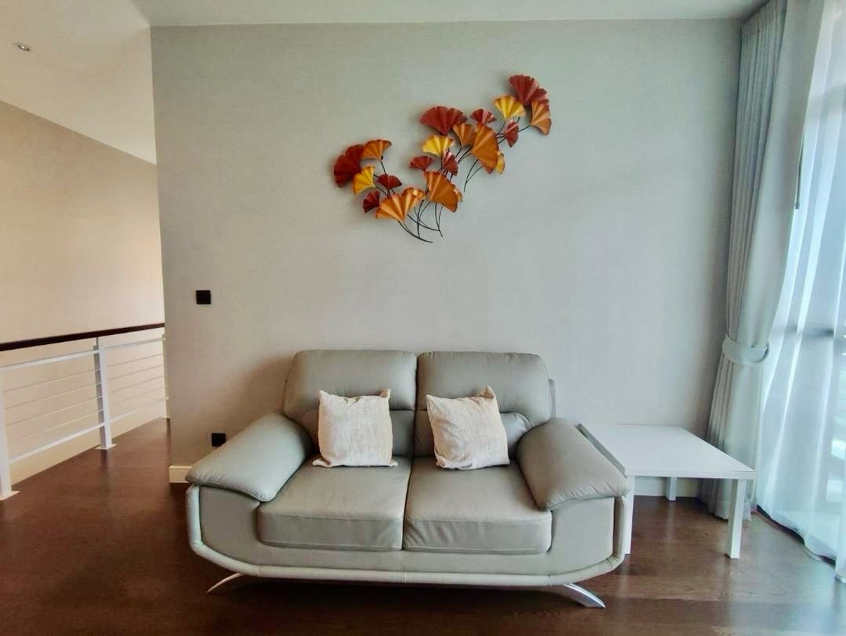 ให้เช่าบ้านพัฒนาการ ศรีนครินทร์ : ว่างพร้อมเช่า !! Detached house near Brighton international school. 4 beds 4 baths with 1 maid room. The best price and available now in #SetthasiriKrungtheekreetha