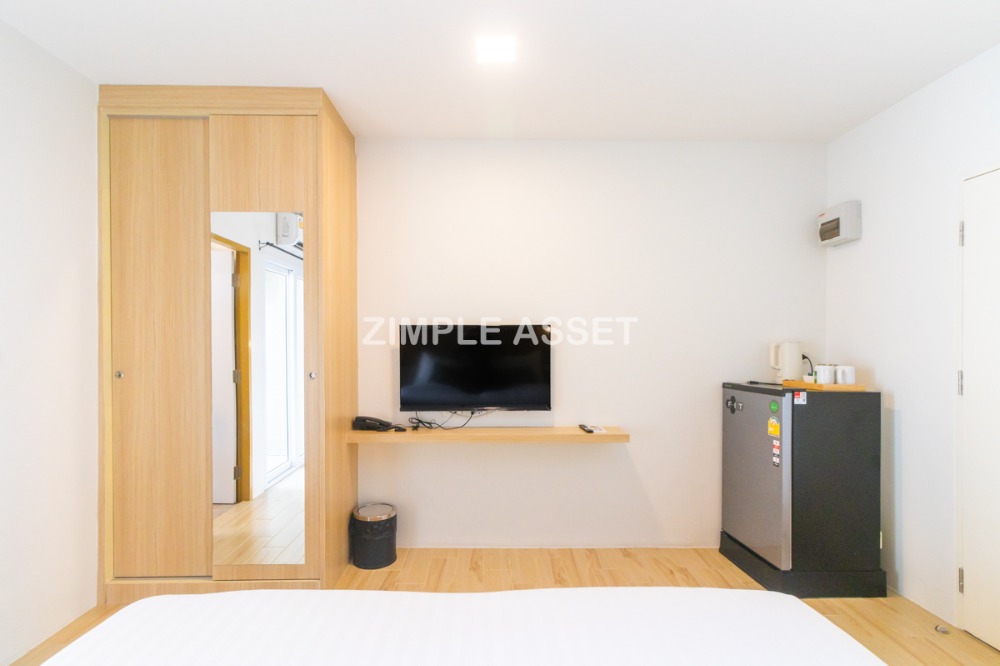 For RentPattanakan, Srinakarin : Line: @zimple_asset Hotel-style daily room rentals on Srinakarin Road with complete amenities. Not far from BTS and ARL.