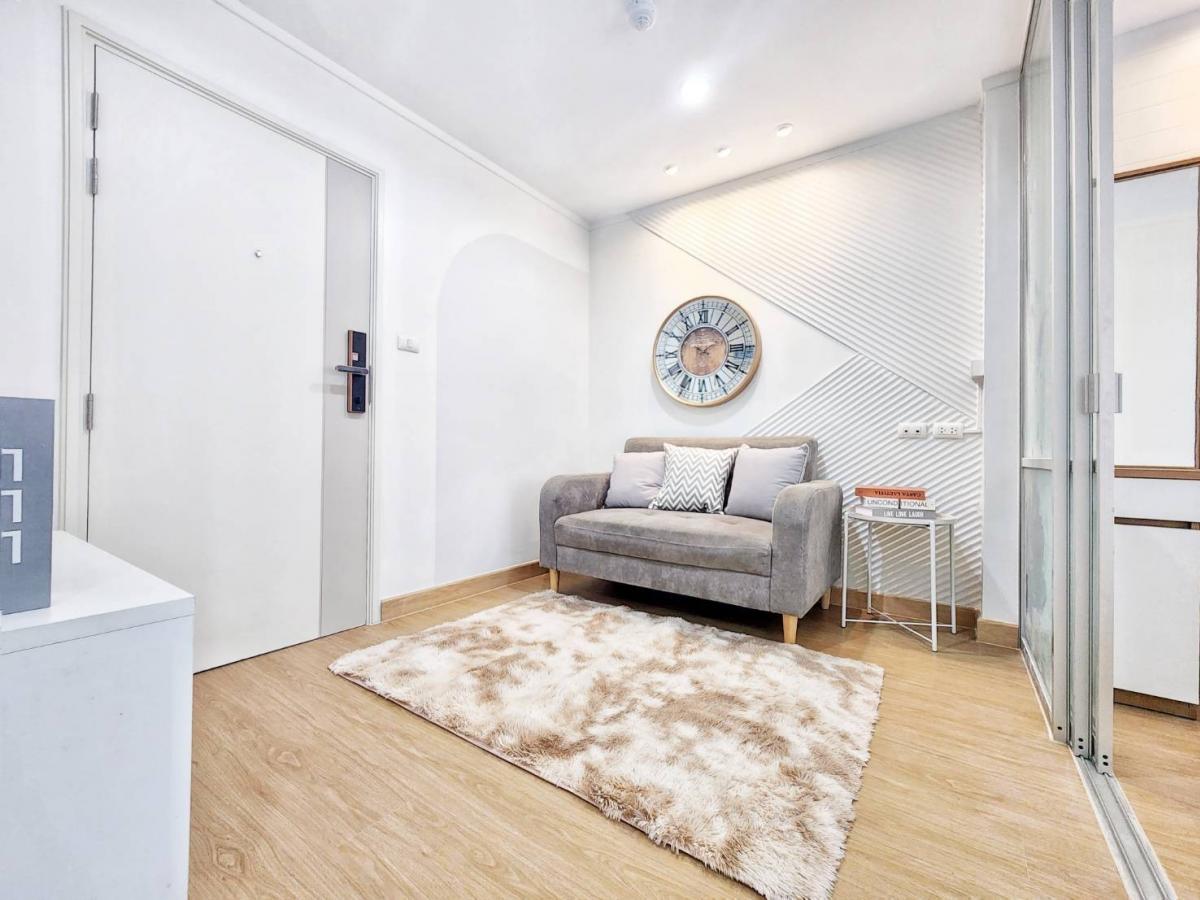 ขายคอนโดบางนา แบริ่ง ลาซาล : 🔥🔥คุณกำลังผ่อนบ้านให้คนอื่นอยู่รึป่าว❓ ได้เวลาให้ของขวัญตัวเองแล้ว โค้งสุดท้ายดอกเบี้ยถูกสุดๆ🌳🌳ลุมพินี เมกะซิตี้ บางนา🌳🌳