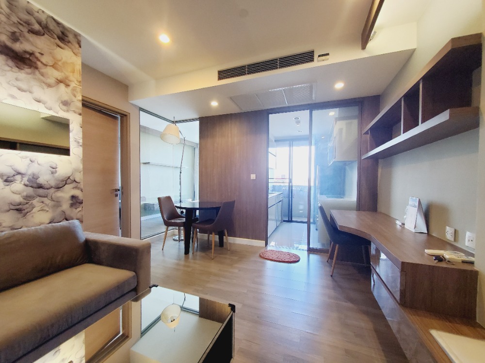 ให้เช่าคอนโดสยาม จุฬา สามย่าน : 📣 The room Rama 4 / 45 ตร.ม . พร้อมอยู่กลางเดือน มิ.ย.   📞Line:@pukkhome (with@)