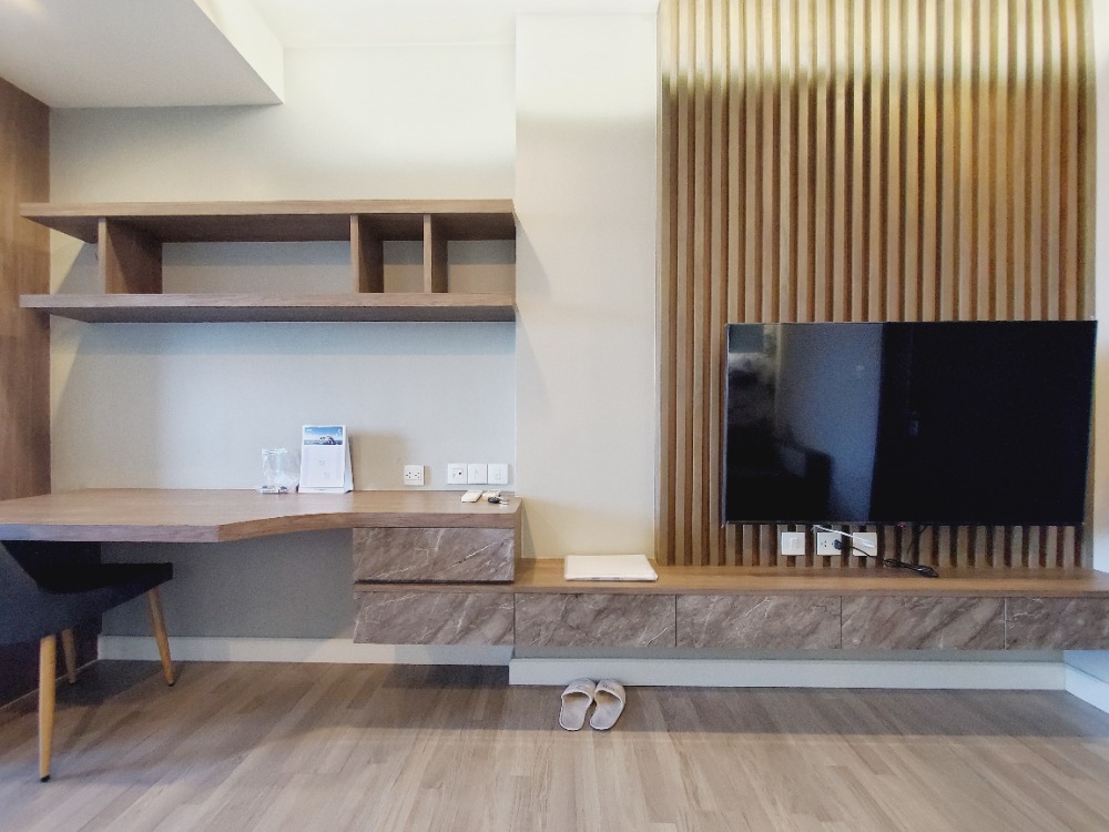 ให้เช่าคอนโดสยาม จุฬา สามย่าน : 📣 The room Rama 4 / 45 ตร.ม . พร้อมอยู่กลางเดือน มิ.ย.   📞Line:@pukkhome (with@)