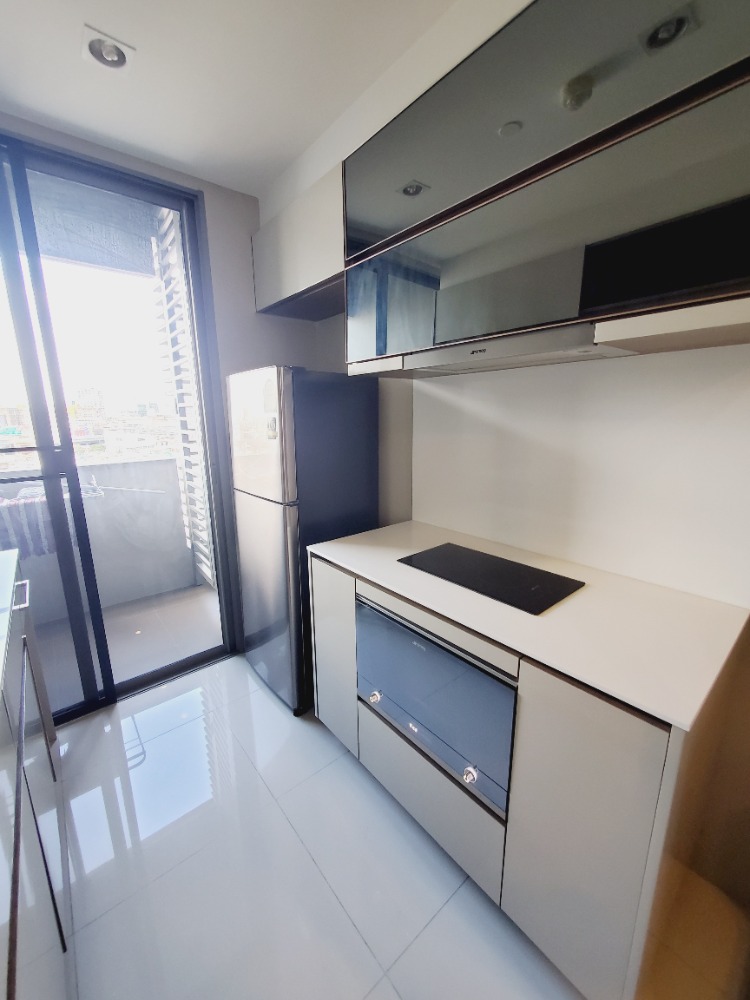 ให้เช่าคอนโดสยาม จุฬา สามย่าน : 📣 The room Rama 4 / 45 ตร.ม . พร้อมอยู่กลางเดือน มิ.ย.   📞Line:@pukkhome (with@)