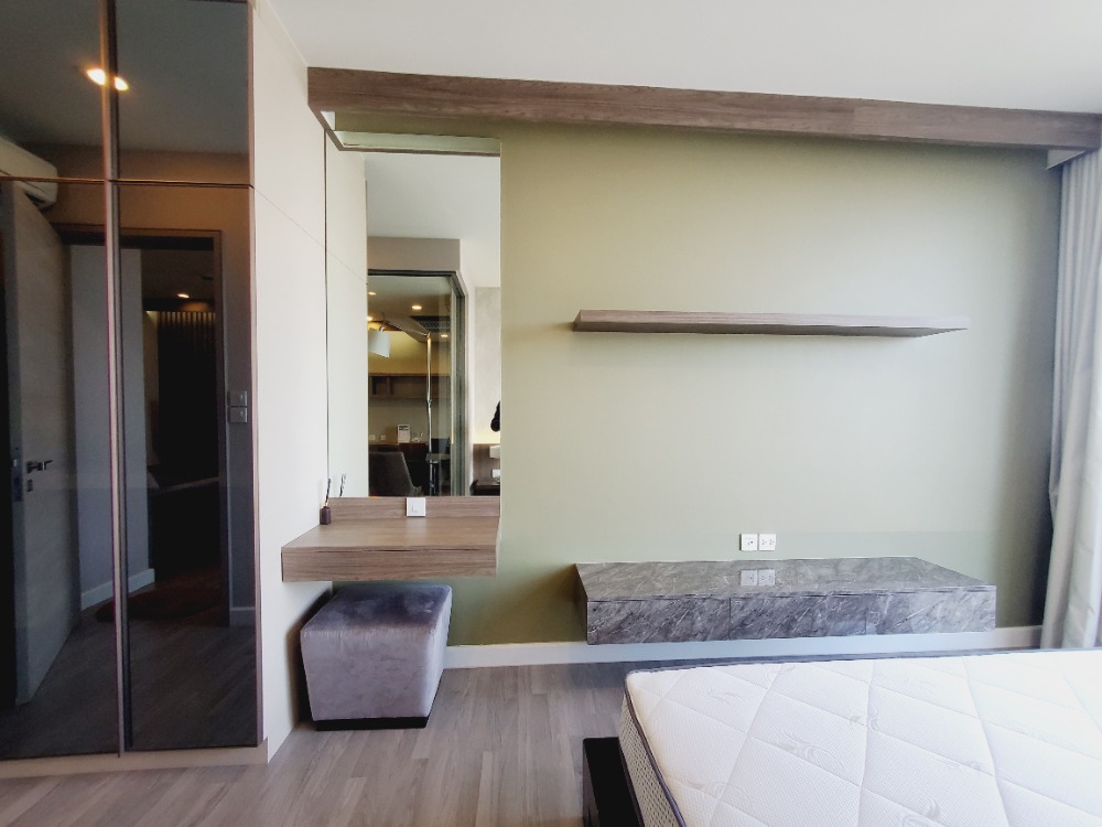 ให้เช่าคอนโดสยาม จุฬา สามย่าน : 📣 The room Rama 4 / 45 ตร.ม . พร้อมอยู่กลางเดือน มิ.ย.   📞Line:@pukkhome (with@)