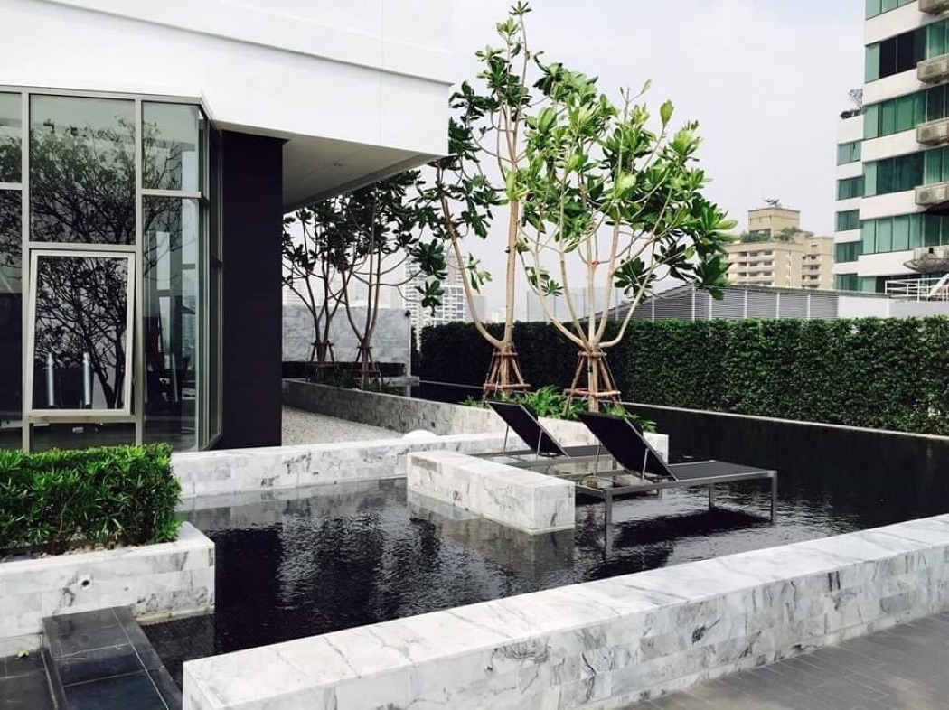 For RentCondoSukhumvit, Asoke, Thonglor : HQ THONGLOR on Thonglor  Rd., for rent Floor 14th, 51sqm. 40,000Baht​/Month