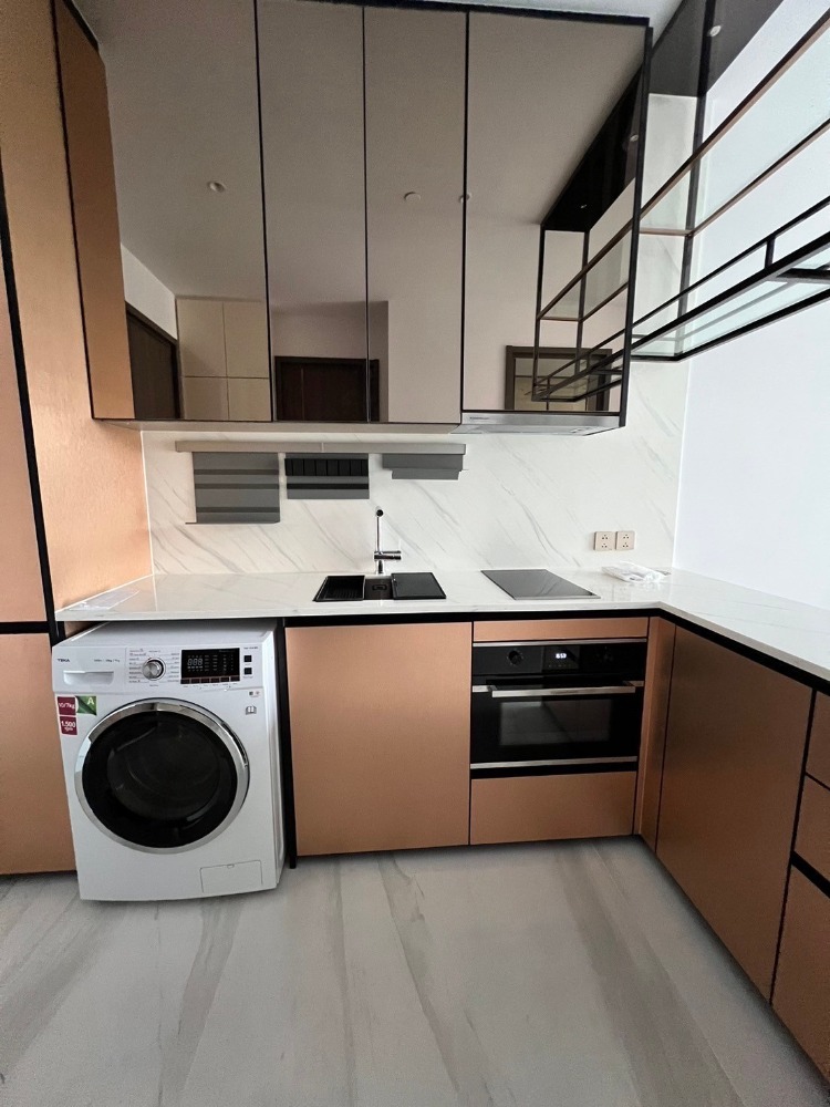 For RentCondoSathorn, Narathiwat : Supalai Icon Sathorn 1 Bed Large Unit 55k