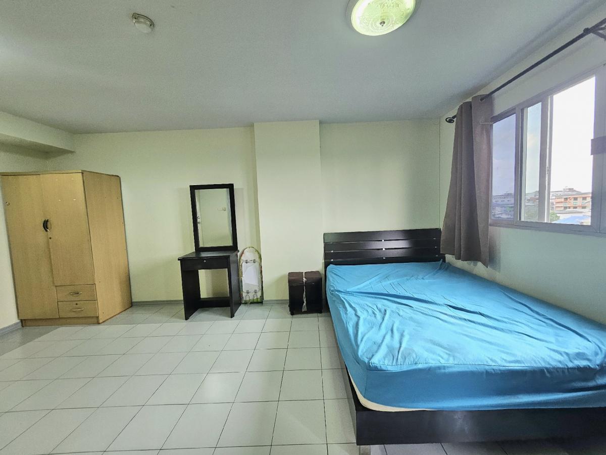 For SaleCondoLadprao101, Happy Land, The Mall Bang Kapi : Very cheap 920,000 Lumpini Nawamin Center Phase 5 27.57 sq m.