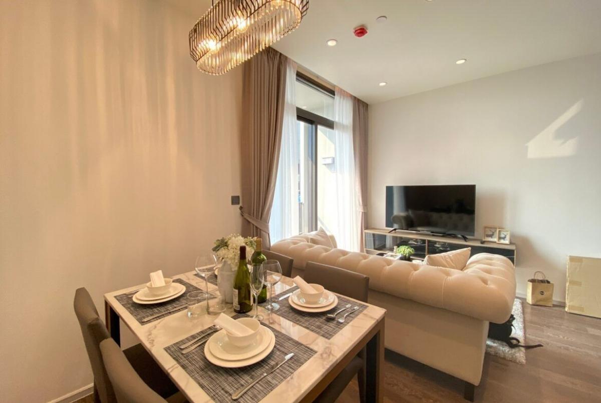 Pet friendly For Rent ✨️:  Muniq Sukhumvit 23 (2 bed) 69 sq.m. 63,000 THB Tel. 0924235675 Cate Loading...