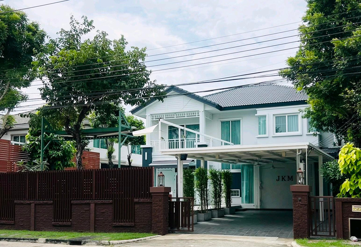 For RentHouseNawamin, Ramindra : Single house for rent, Vararom Premium Watcharapol Chatuchak, luxury, with private swimming pool 🏄‍♀️💸🎊
