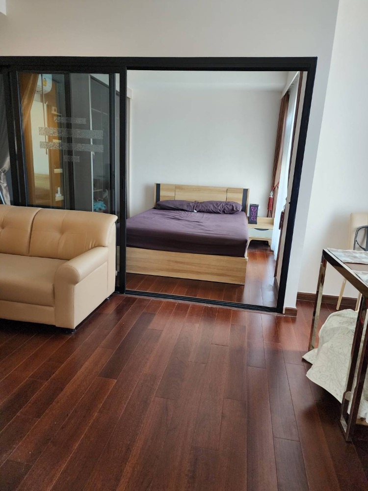 ให้เช่าคอนโดสาทร นราธิวาส : for renr Altitude symphoby 1 bed super deal ❤️⭐️🍭