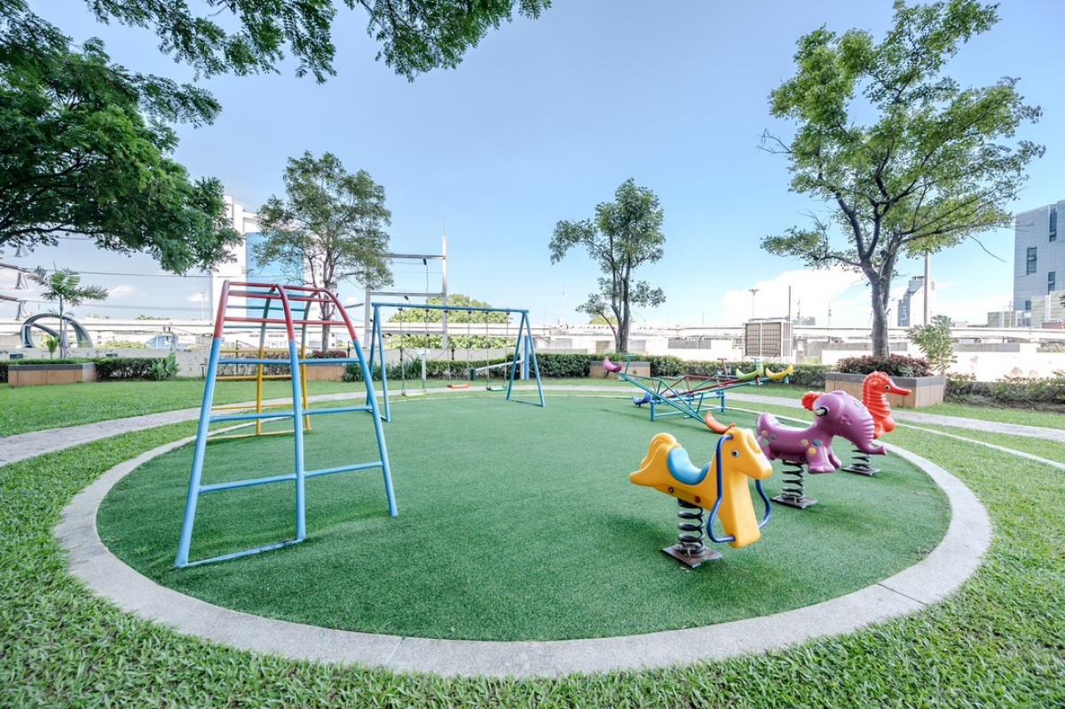 For SaleCondoPattanakan, Srinakarin : 🏡High rise condo with amazing views🏠🗽High floor, starting installments at 6,xxx baht💰🏟️Supalai Park Srinakarin⛱️