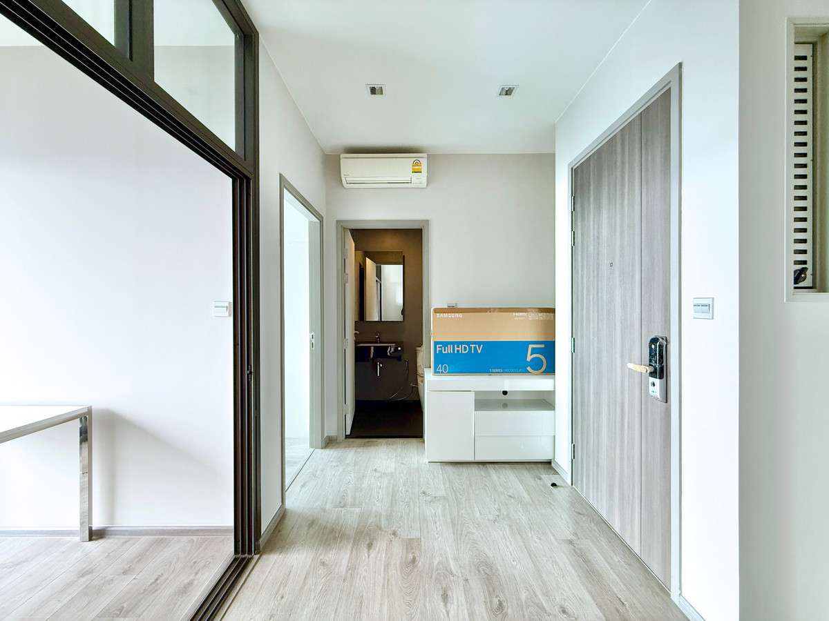 ขายคอนโดลาดพร้าว เซ็นทรัลลาดพร้าว : 🚀 Whizdom ลาดพร้าว - 31ตรม. 1นอน1น้ำ พร้อมอยู่ 092-545-6151 (ทิม)