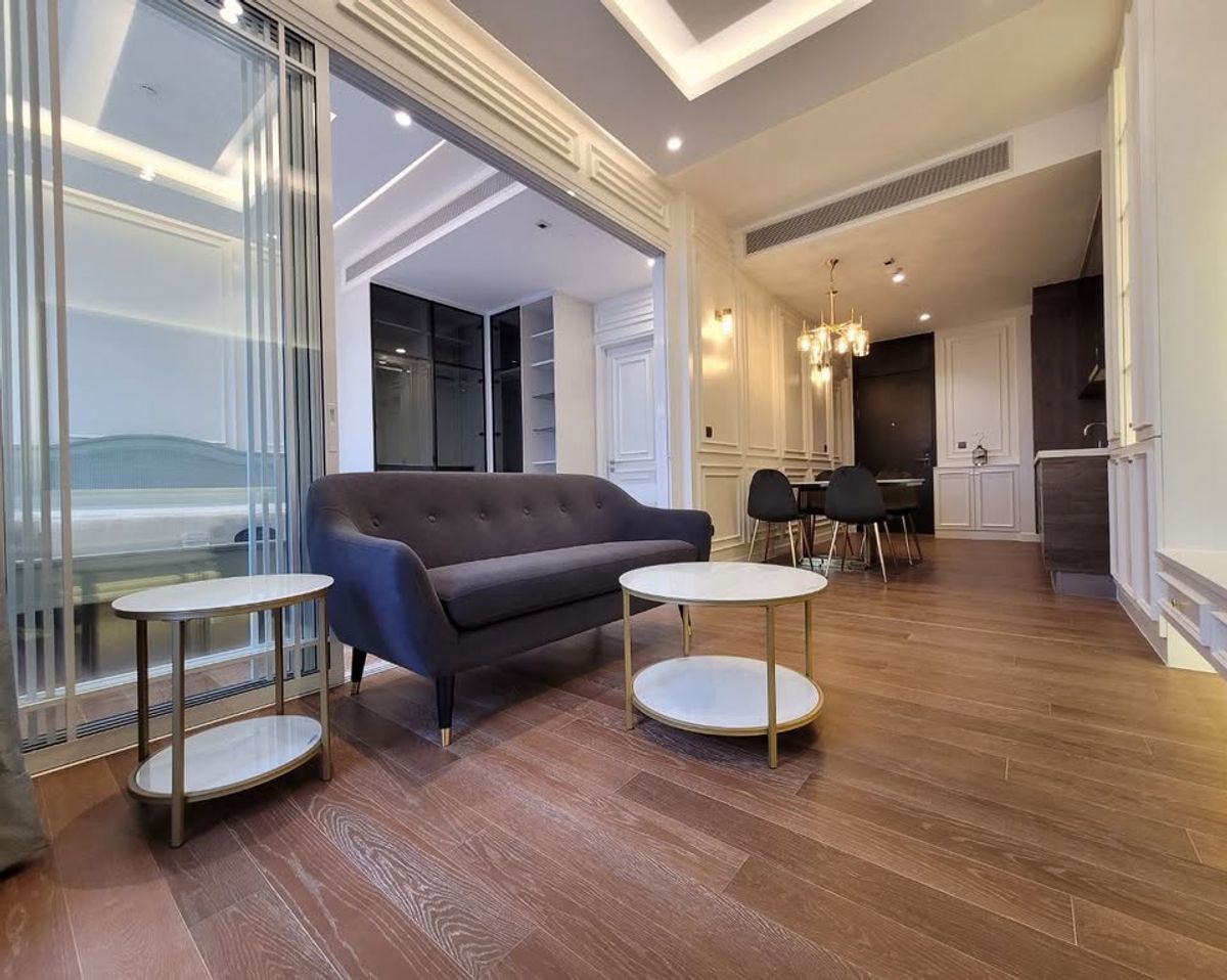 ให้เช่าคอนโดวิทยุ ชิดลม หลังสวน : 📢👇Muniq Langsuan , just across the street to Lumpini park, walkable to popular community at this time, Sindhorn Villa, Velaa community mall.