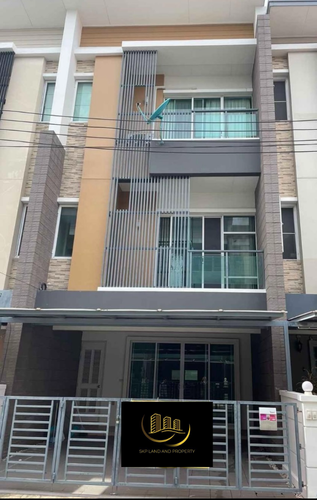 For RentTownhomeKaset Nawamin,Ladplakao : Townhome for rent Town Plus Village Kaset-Nawamin Near Ramintra Expressway, The walk, Huamum Market.