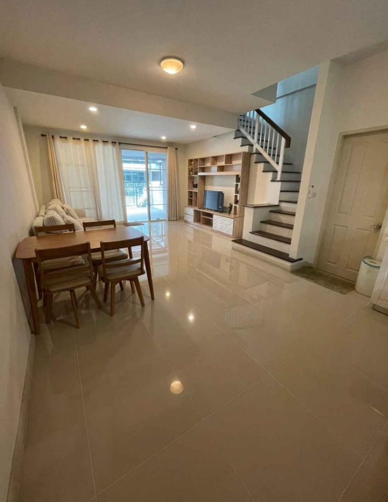 ให้เช่าทาวน์โฮมเกษตร นวมินทร์ ลาดปลาเค้า : ให้เช่าทาวน์โฮม ทาวน์พลัส เกษตร-นวมินทร์ ใกล้ทางด่วนรามอินทรา และ Central Eastville