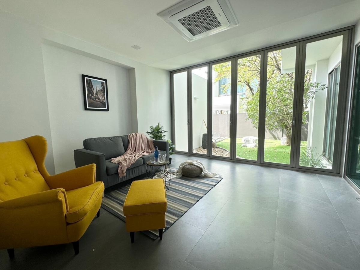 ให้เช่าบ้านพัฒนาการ ศรีนครินทร์ : VIVE RAMA9 FOR RENT