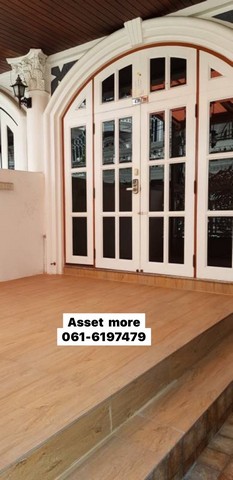 For RentTownhomeOnnut, Udomsuk : For sale and rent, 4-storey townhouse, size 23 sq w, usable area 200 sq m, convenient transportation, Khlong Tan Nuea Subdistrict, Watthana District, Bangkok