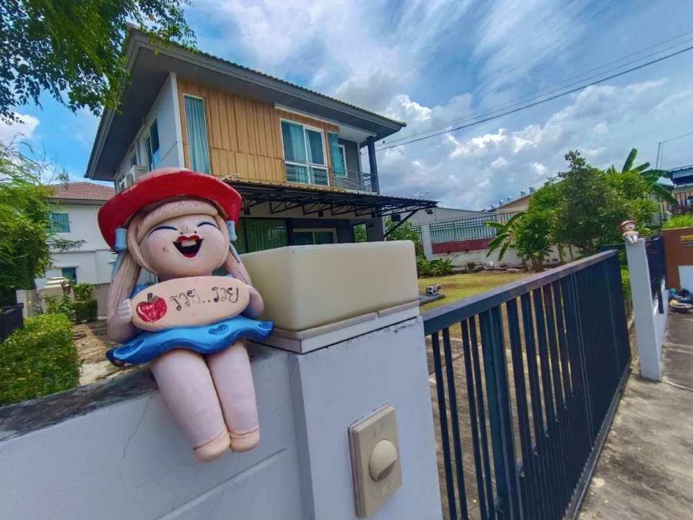 ขายบ้านราษฎร์บูรณะ สุขสวัสดิ์ : ขายบ้านเดี่ยว 𝟐 ชั้น  𝟖𝟎 ตรว. ม.พฤกษ์ลดา ประชาอุทิศ 90  บ้านหลังมุมใน พื้นที่ด้านข้างสนามหญ้ากว้าง  สามารถต่อเติมห้องเพิ่มได้
