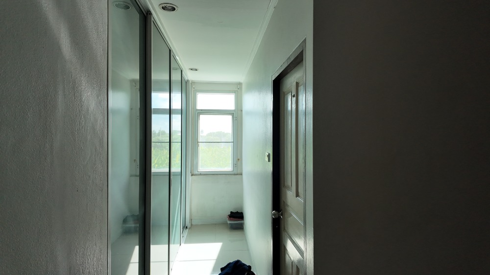 For SaleShop HousePhutthamonthon, Salaya : For sale: 3 and a half storey commercial building, Phutthamonthon Sai 3, size 86.7 sq m.