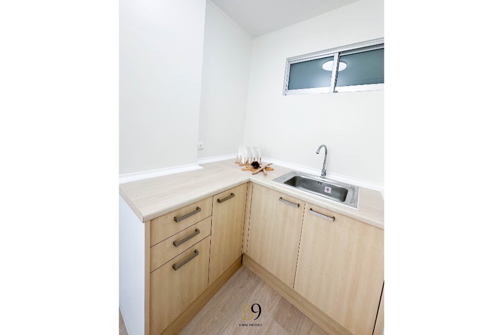 For SaleCondoLadprao101, Happy Land, The Mall Bang Kapi : For sale❗️Newly renovated room, very beautiful. All new furniture Plus close to the BTS 550 m. Special price 1.39 million baht.