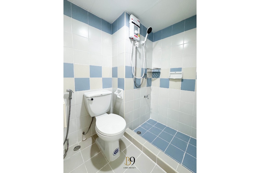 For SaleCondoLadprao101, Happy Land, The Mall Bang Kapi : For sale❗️Newly renovated room, very beautiful. All new furniture Plus close to the BTS 550 m. Special price 1.39 million baht.