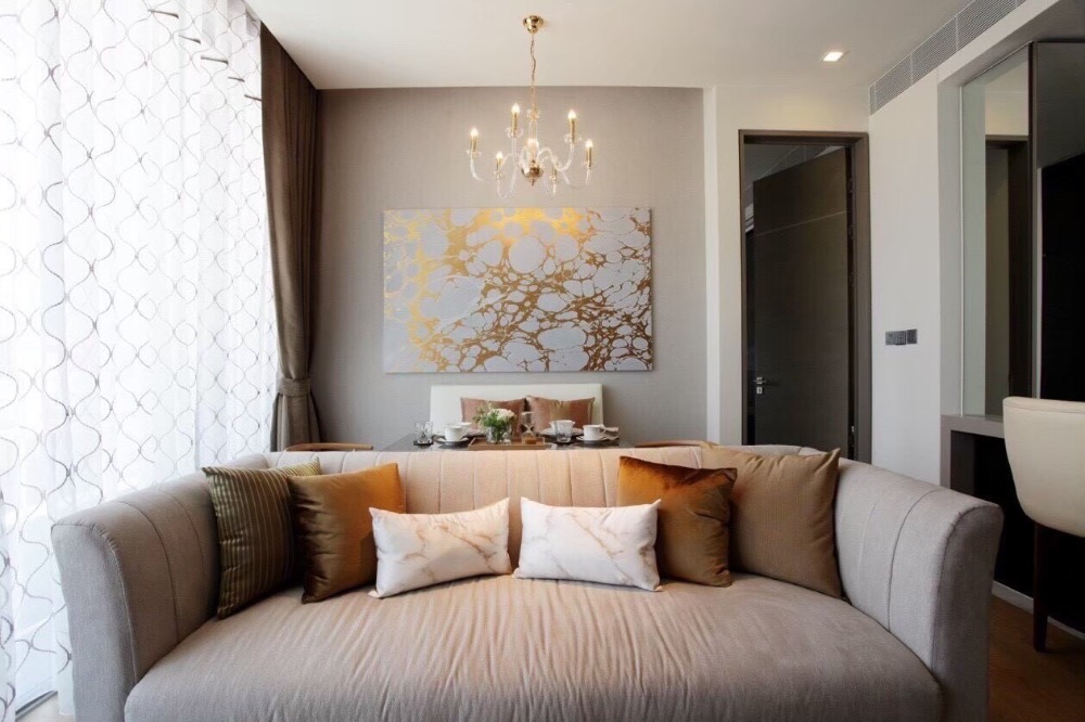 For RentCondoSilom, Saladaeng, Bangrak : Condo for rent!! Saladaeng One, beautiful room, large room, Lumpini Park view, near BTS Saladaeng