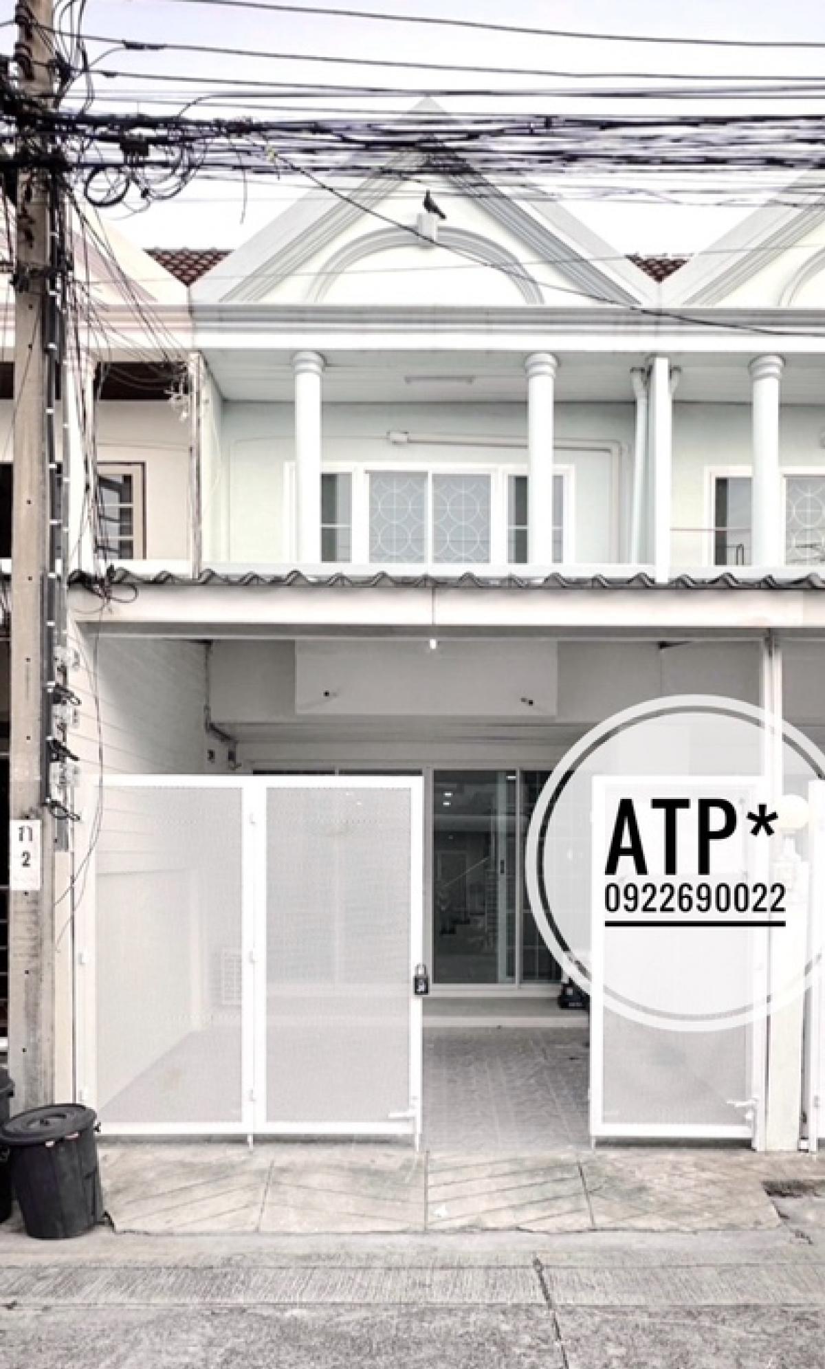 ให้เช่าทาวน์โฮมรามคำแหง หัวหมาก : **เช่า** บ้านทาวน์เฮาส์รีโนเวทใหม่ทั้งหลัง16ตรว/2ชั้น/2นอน/2น้ำ/3แอร์/1เครื่องทำน้ำอุ่น/1จอดรถ @ หัวหมาก-รามคำแหง